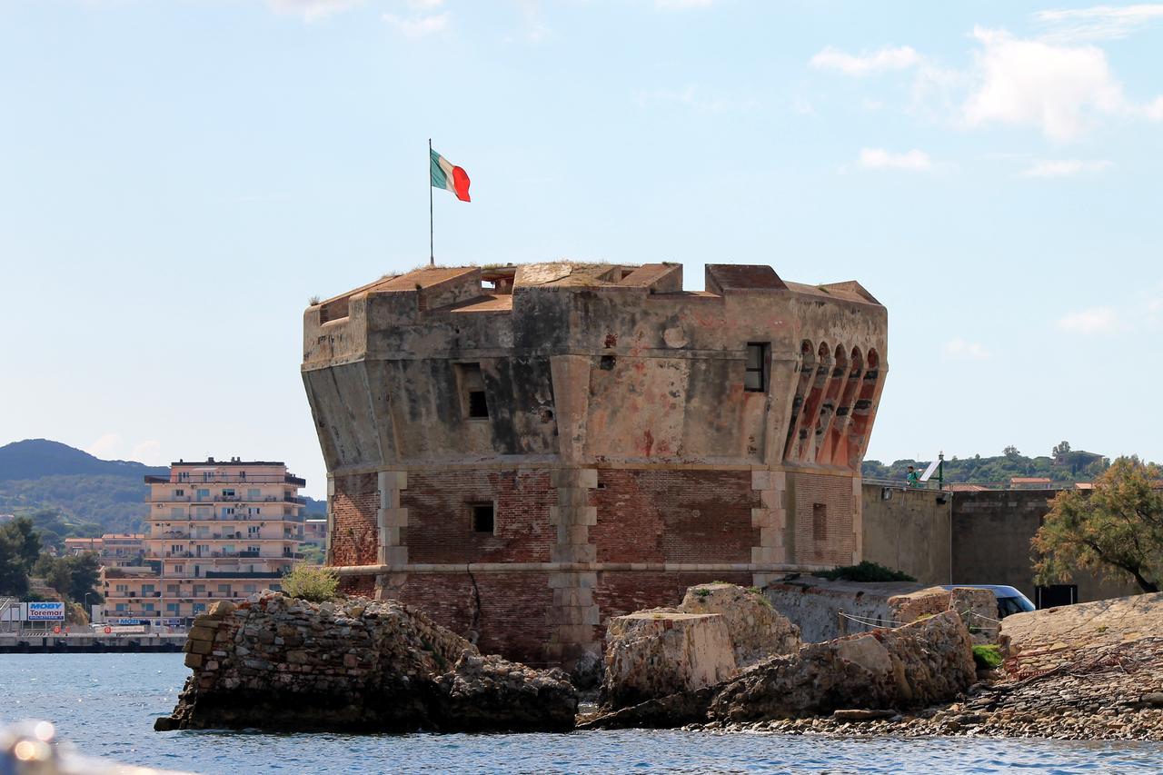 Suite Del Ponticello Portoferraio Exterior photo